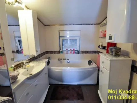 Izdavanje, stan, 204m², Bulbulder, Zvezdara Sve Podlokacije - image 15