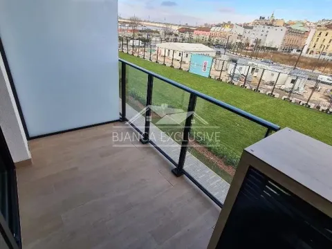 Prodaja, trosoban stan, 88m², Savski Venac, Beograd - image 16