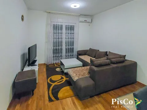 Rent, one bedroom apartment, 57m², Stari Aerodrom, Podgorica - image 1