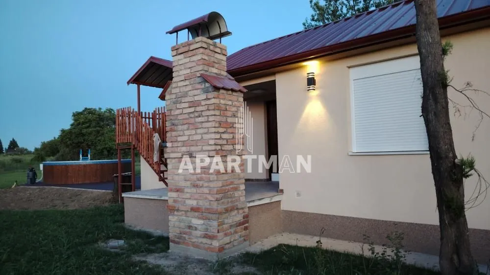 Prodaja, kuća, 33m², Krčedin, Inđija