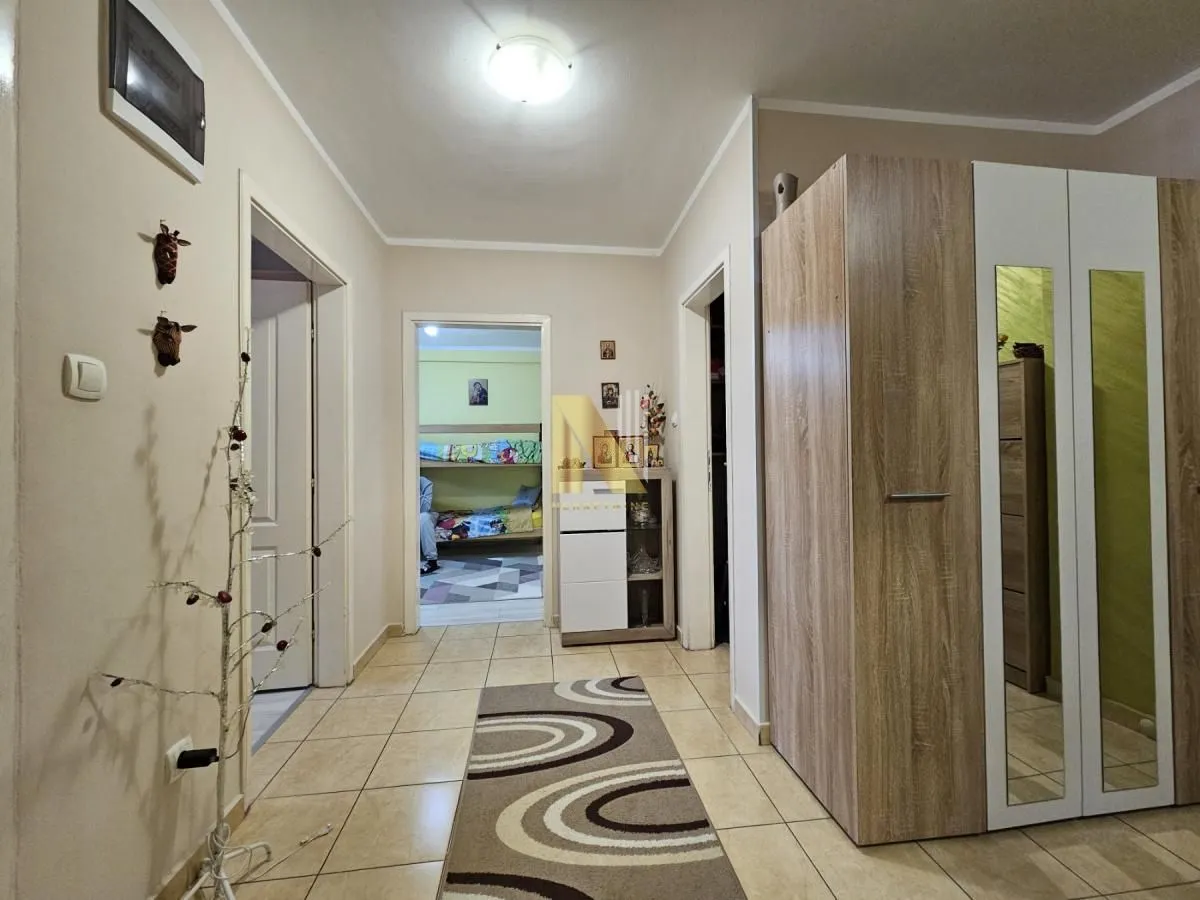 Prodaja, trosoban stan, 68m², Nova Detelinara, Novi Sad Sve Podlokacije