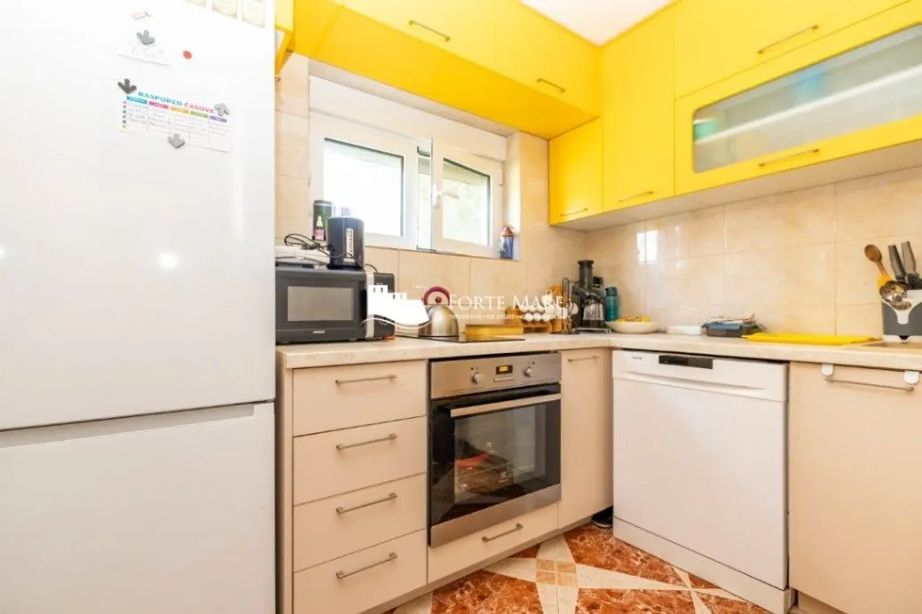 Prodaja, kuća, 74m², Baošići, Herceg Novi