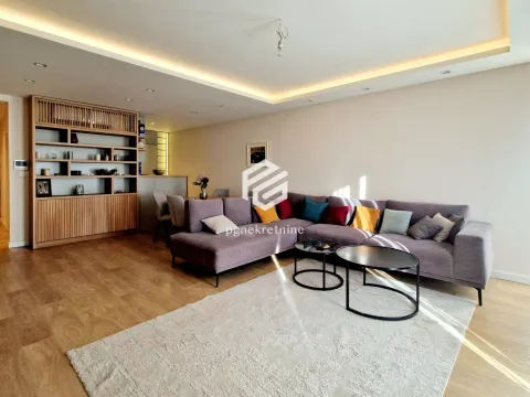 Rent, two bedroom apartment, 120m², Centar, Podgorica - image 2