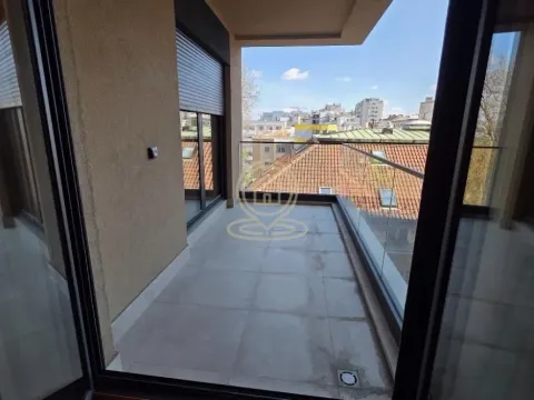Rent, three bedroom apartment, 97m², Klinički Centar, Beograd - image 17