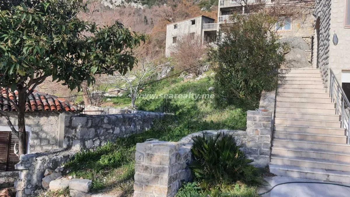 Sale, house, 500m², Buljarica, Budva