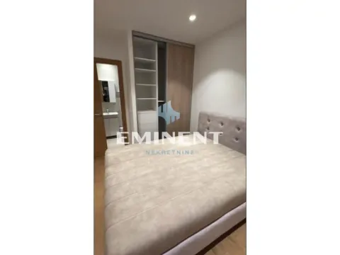 Rent, three bedroom apartment, 65m², Stari Grad, Beograd - image 10