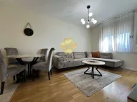 Izdavanje, jednosoban stan, 40m², Pobrežje, Podgorica - image 1