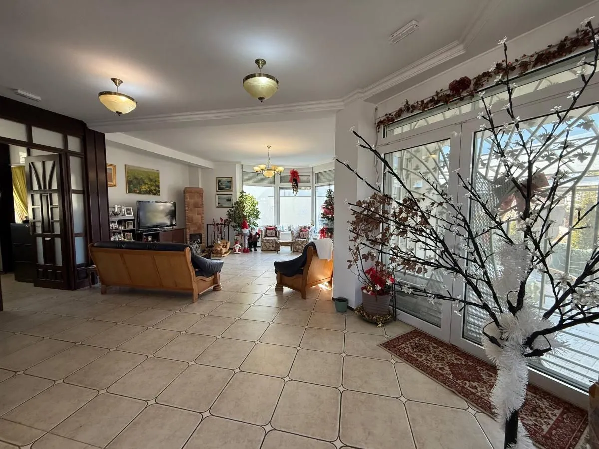 Sale, house, 473m², Veternička rampa, Novi Sad Sve Podlokacije
