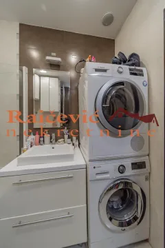 Sale, four bedroom apartment, 103m², Savski Venac, Beograd - image 20