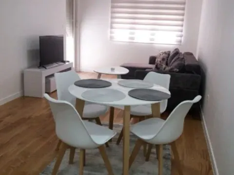 Izdavanje, jednosoban stan, 42m², Central Point, Podgorica - image 2