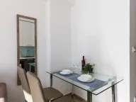 Stan-na-dan, garsonjera, 28m², Bečići, Budva - image 6