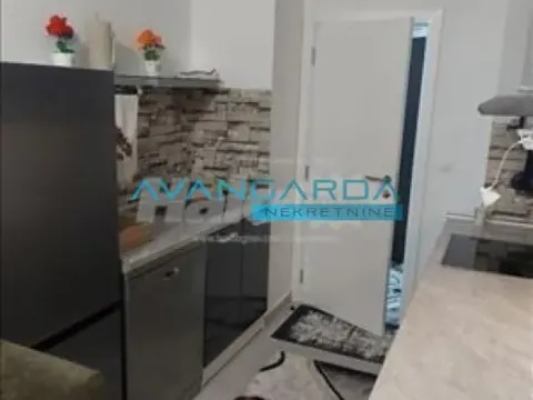 Izdavanje, stan, 57m², Crveni Krst, Beograd - image 4