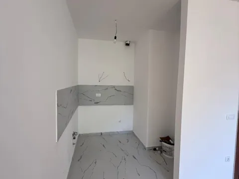 Prodaja, stan, 44m², Budva, Crna Gora - image 3
