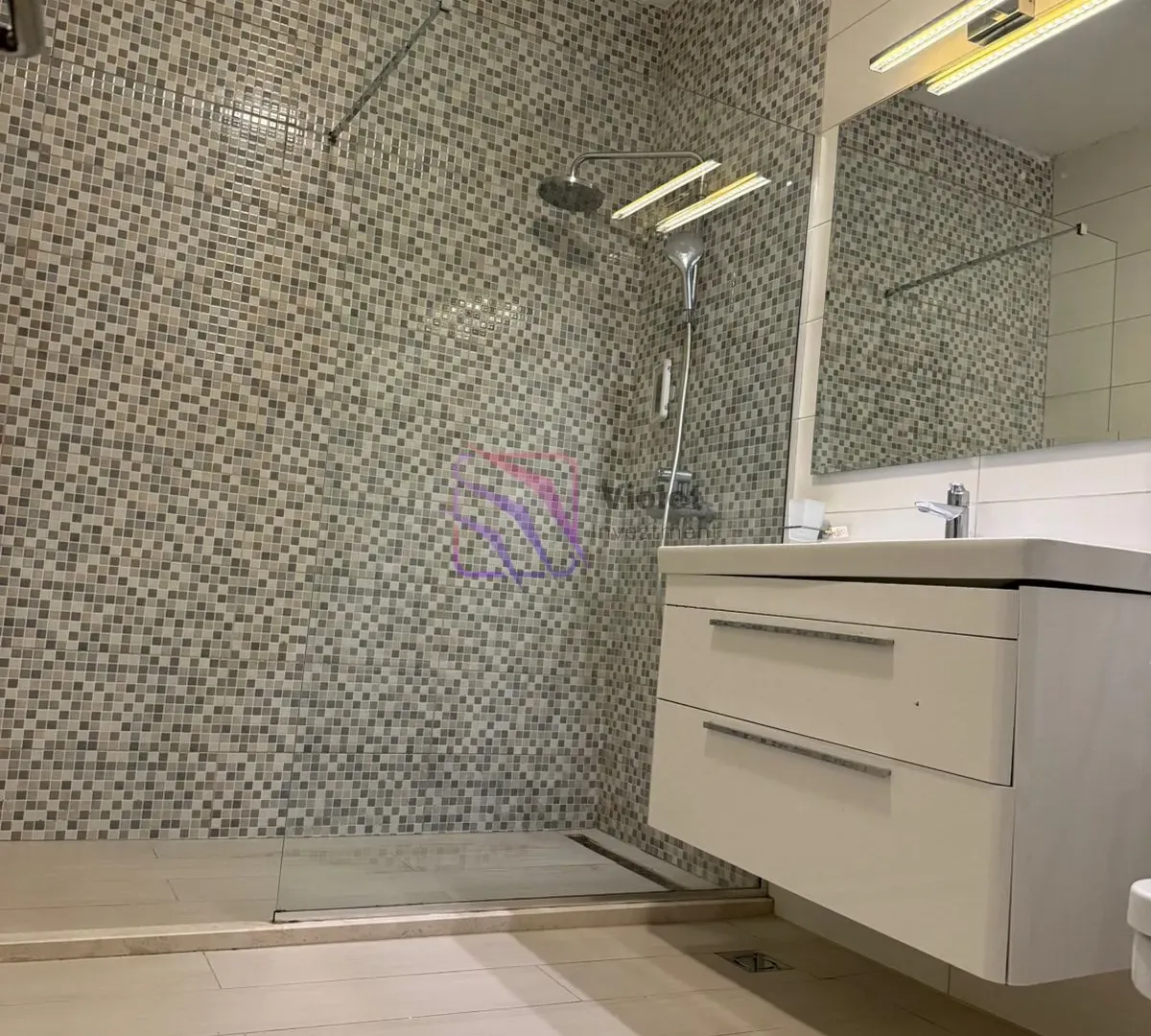 Izdavanje, dvosoban stan, 90m², Preko Morače, Podgorica