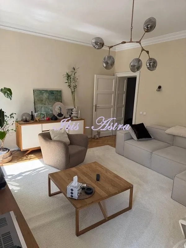 Sale, three bedroom apartment, 108m², Skadarlija, Beograd