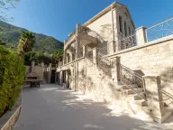 Prodaja,  ugostiteljski objekat, 731m2, Stoliv, Kotor