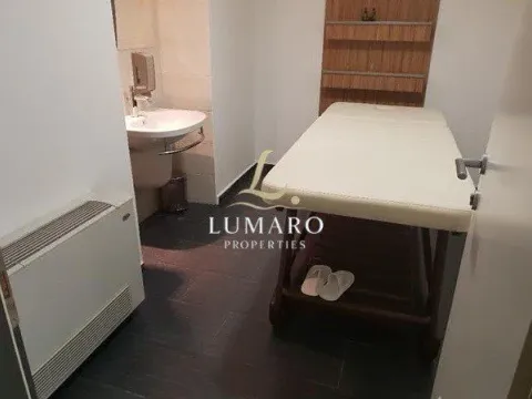 Sale, office space, 327m², Blok 5, Podgorica - image 11