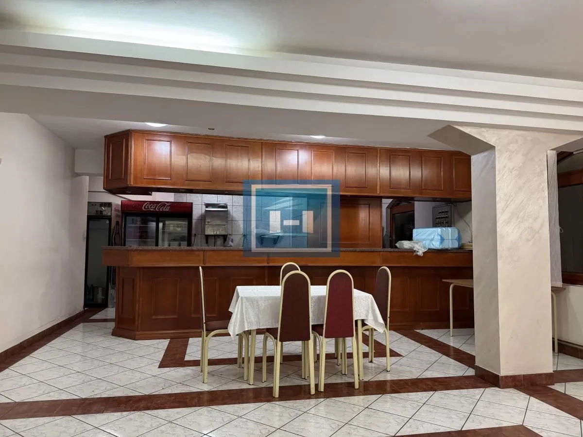 Prodaja, ugostiteljski objekat, 1560m², Despotovac, Srbija