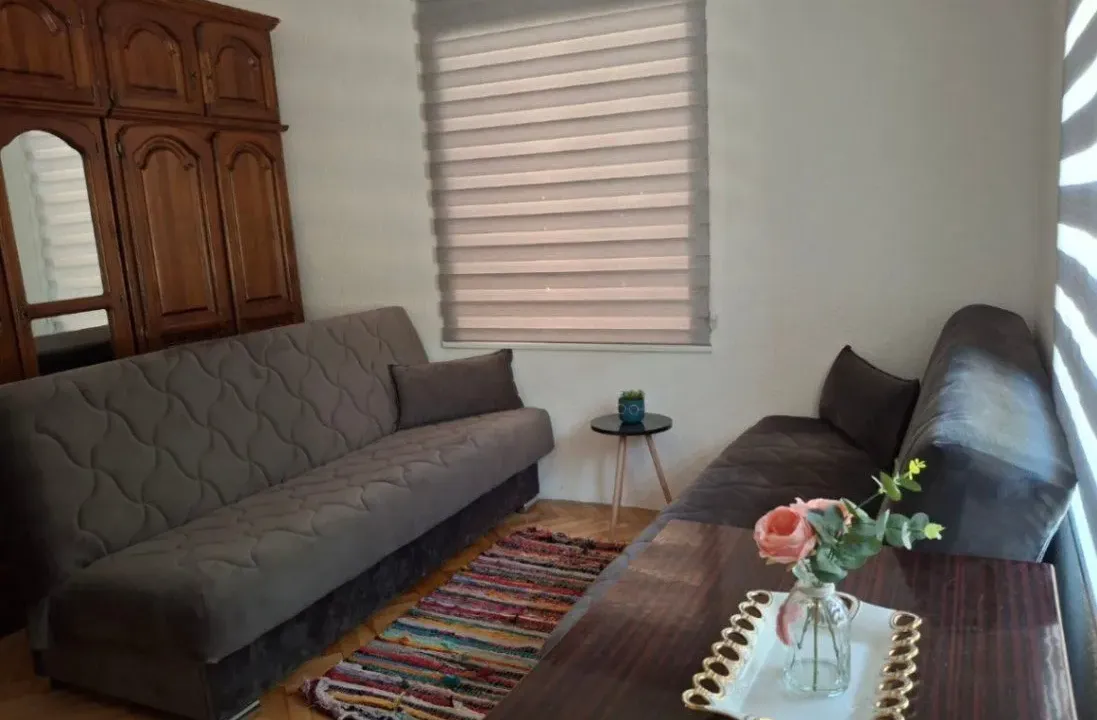 Izdavanje, garsonjera, 25m², Drac, Podgorica