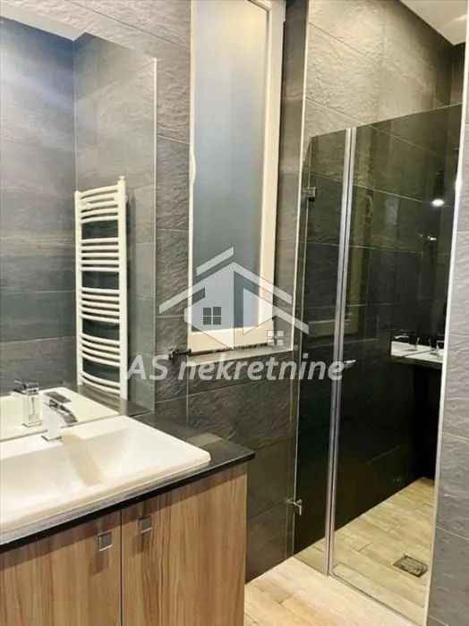 Rent, three bedroom apartment, 84m², Stari Grad, Beograd