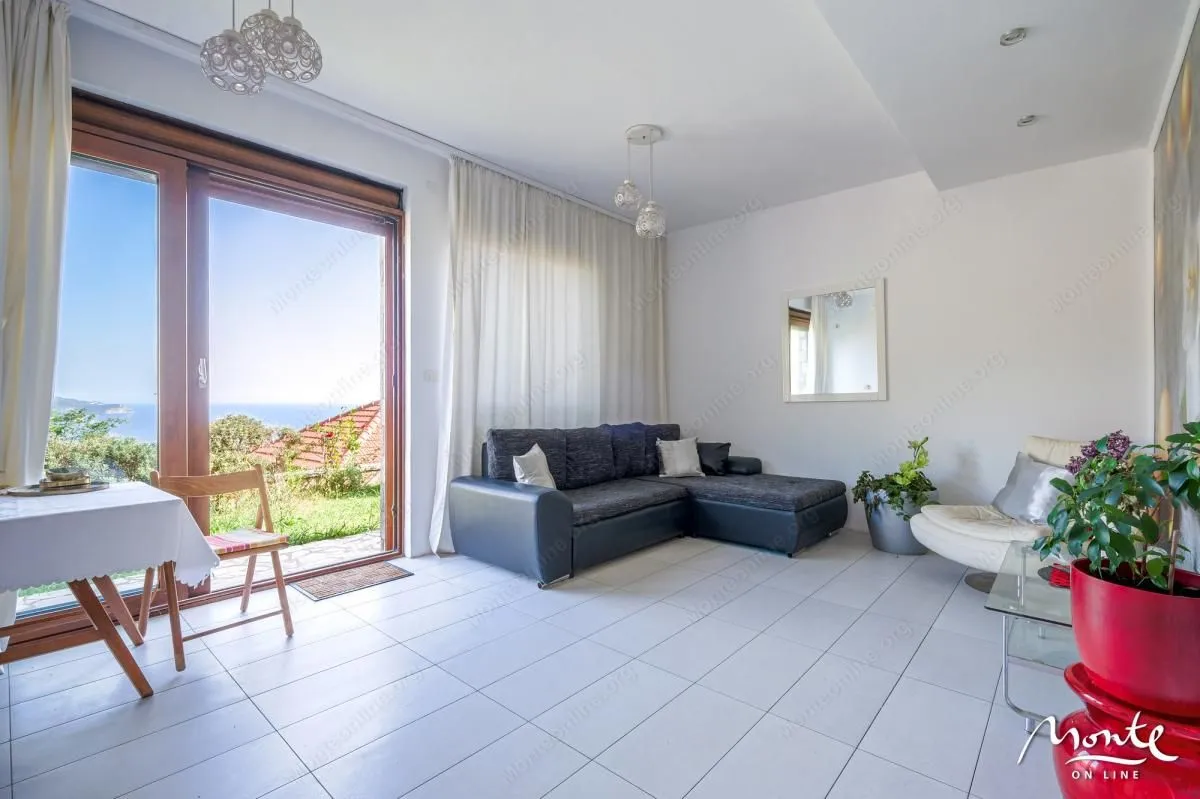 Sale, house, 430m², Bečići, Budva