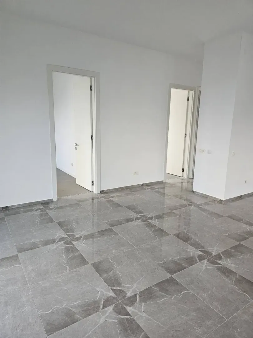 Sale, two bedroom apartment, 52m², Bečići, Budva