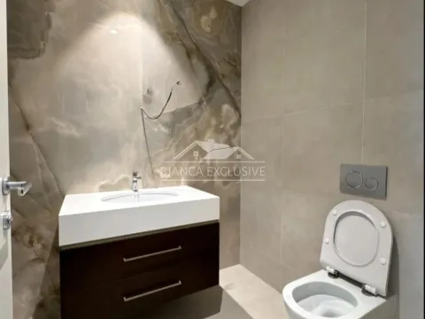 Prodaja, četvorosoban stan, 176m², Savski Venac, Beograd - image 12