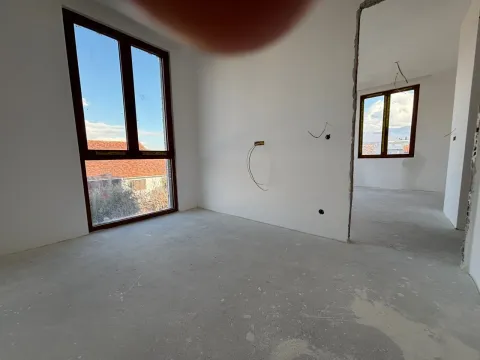 Prodaja, jednosoban stan, 40m², Stari Aerodrom, Podgorica - image 6