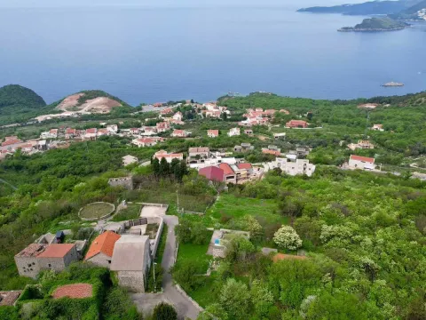 Sale, land lot, 250m², Blizikuće, Budva - image 13