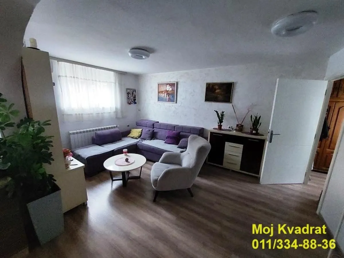 Prodaja, kuća, 227m², Zemun Gornji Grad, Zemun Sve Podlokacije