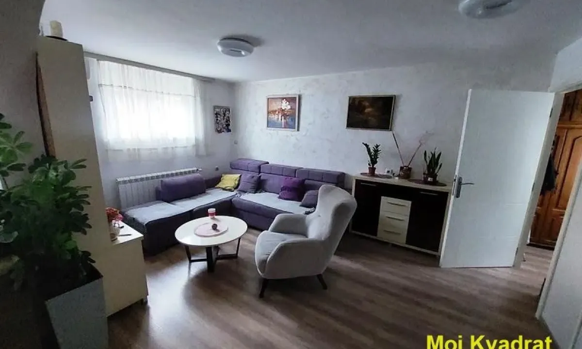 Prodaja, kuća, 227m², Zemun Gornji Grad, Zemun Sve Podlokacije