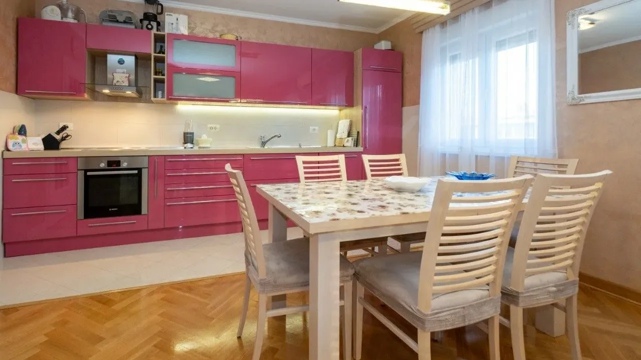 Rent, two bedroom apartment, 88m², City Kvart, Podgorica