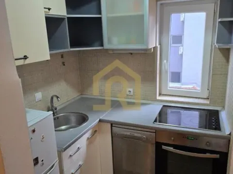 Izdavanje, jednosoban stan, 22m², Đeram Pijaca, Beograd - image 7