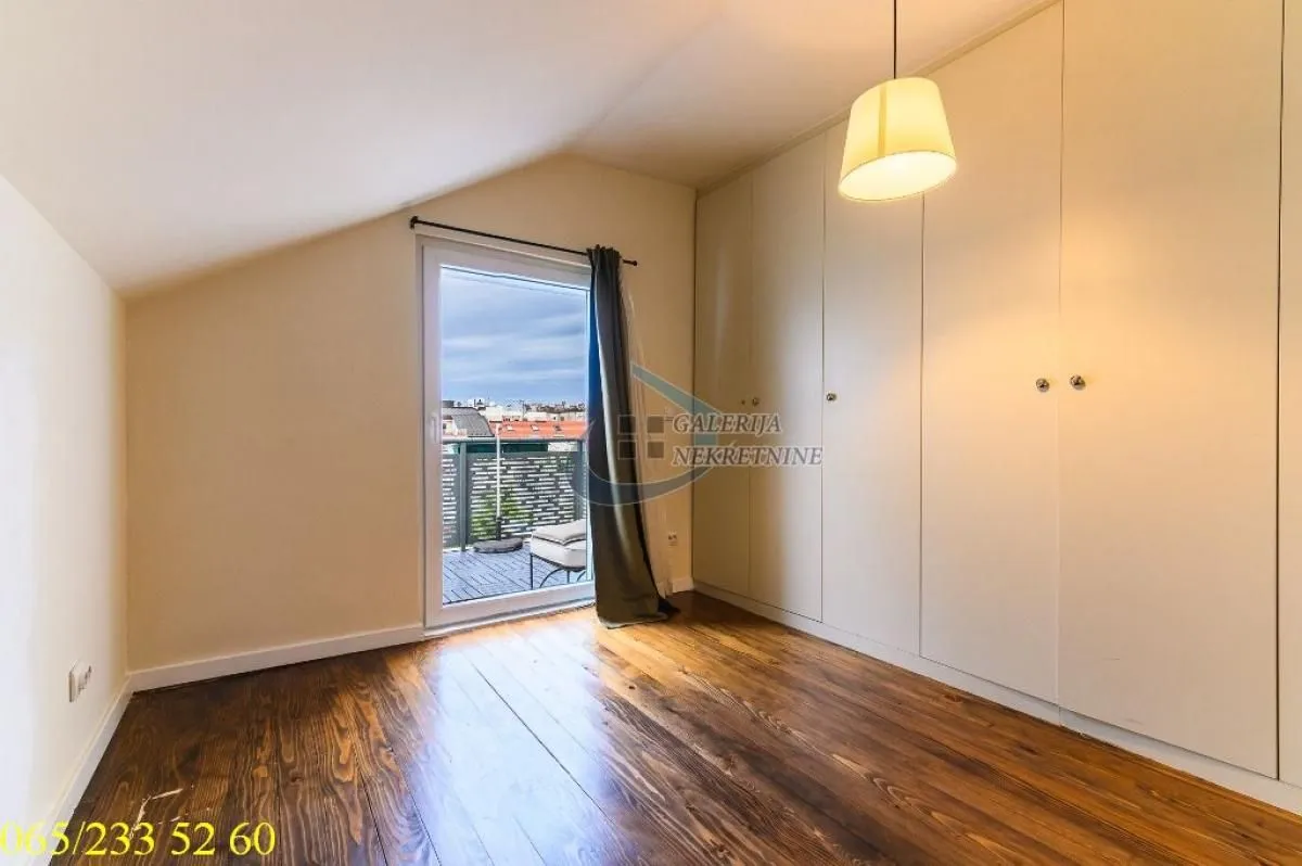 Sale, two bedroom apartment, 45m², Vračar Sve Podlokacije, Beograd