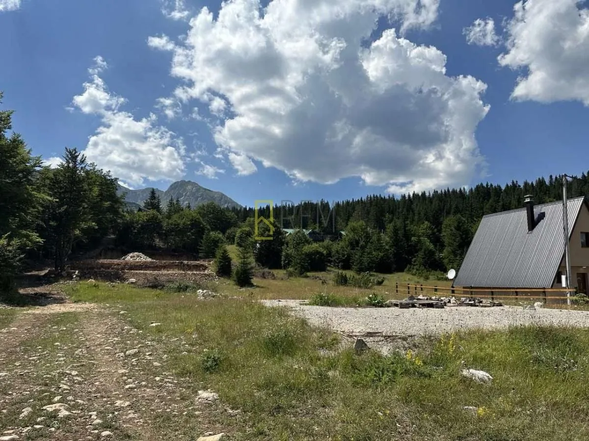 Prodaja, plac, 600m², Motički gaj, Žabljak