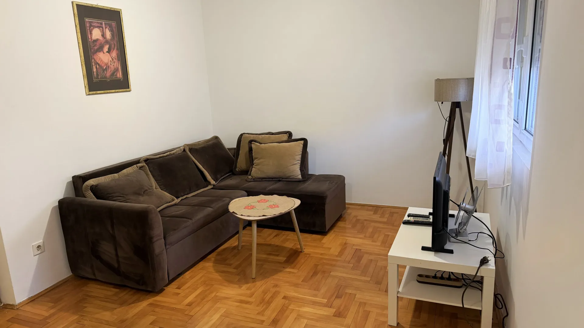Rent, one bedroom apartment, 28m², Stari Aerodrom, Podgorica