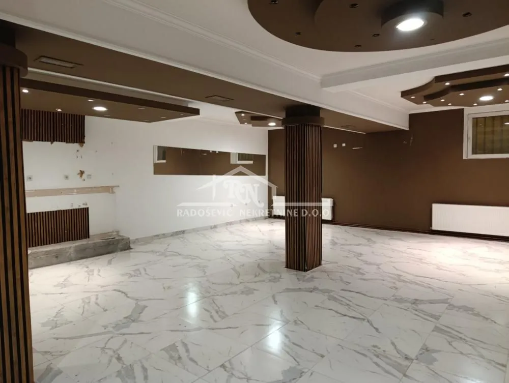 Rent, office space, 180m², Petlovo Brdo, Beograd