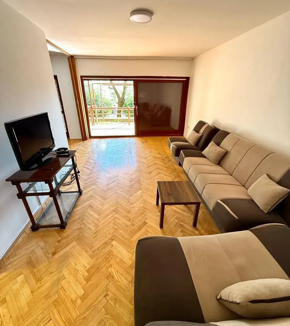Prodaja, jednosoban stan, 67m², Momišići, Podgorica