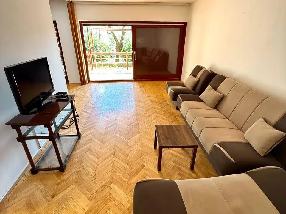 Prodaja, jednosoban stan, 67m², Momišići, Podgorica