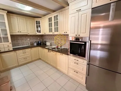 Sale, two bedroom apartment, 92m², City Kvart, Podgorica - image 2