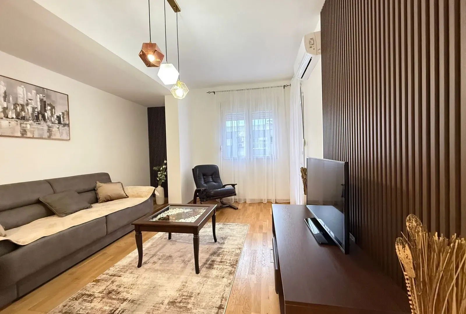 Rent, one bedroom apartment, 45m², Ljubović, Podgorica