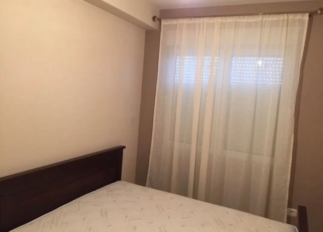 Izdavanje, dvosoban stan, 67m², Ljubović, Podgorica