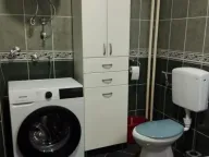 Izdavanje, trosoban stan, 78m², Karaburma, Palilula Sve Podlokacije - image 11