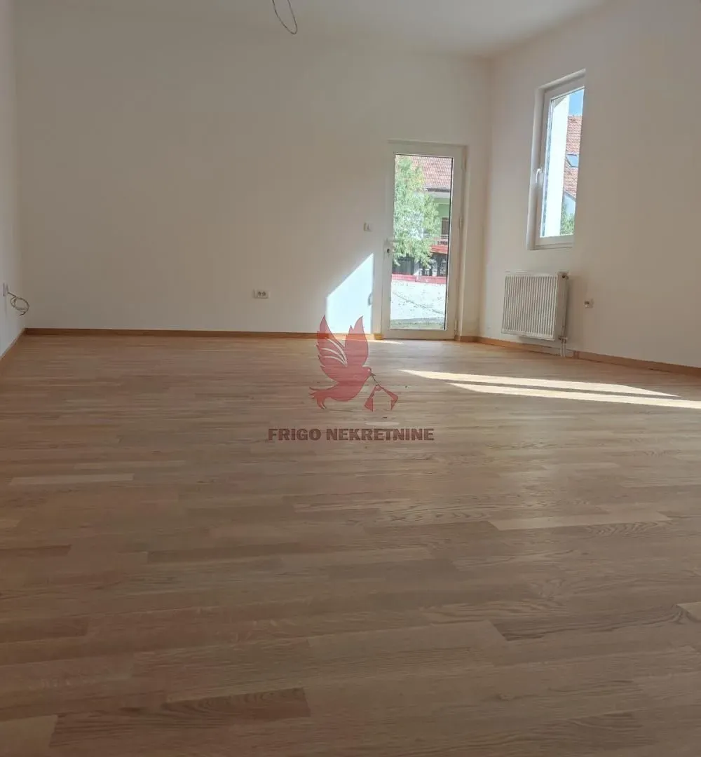 Sale, four bedroom apartment, 78m², Mladenovac, Beograd