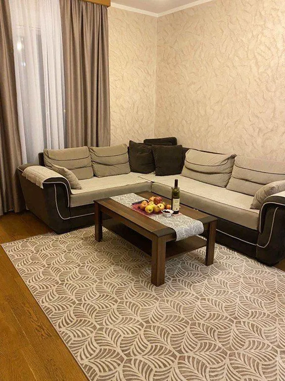 Izdavanje, jednosoban stan, 50m², Ljubović, Podgorica