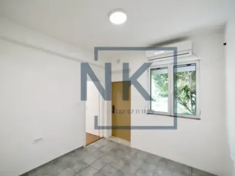 Prodaja, dvosoban stan, 62m², Stari Aerodrom, Podgorica - image 3