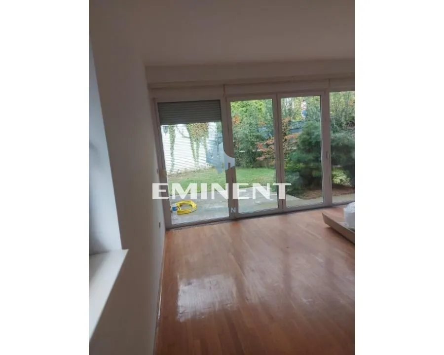 Prodaja, kuća, 300m², Savski Venac, Beograd