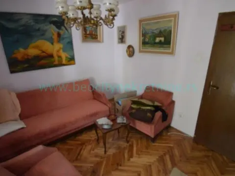 Sale, house, 300m², Mirijevo, Žabari - image 16