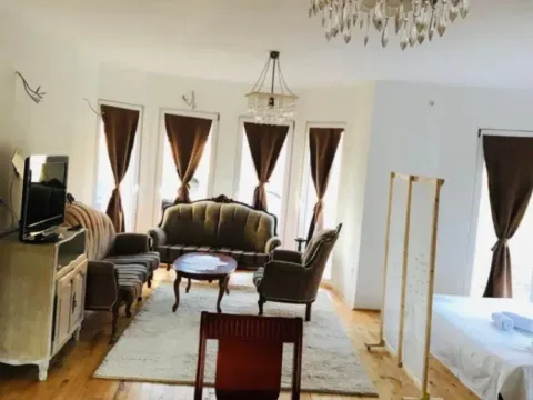 Sale, house, 350m², Lješevići, Kotor - image 1