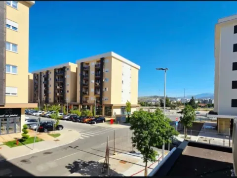 Rent, two bedroom apartment, 53m², City Kvart, Podgorica